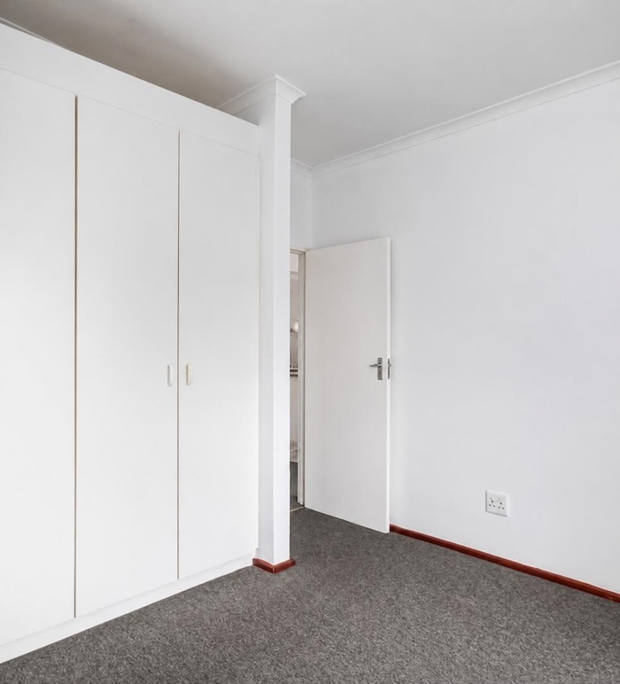 2 Bedroom Property for Sale in Parklands Western Cape
